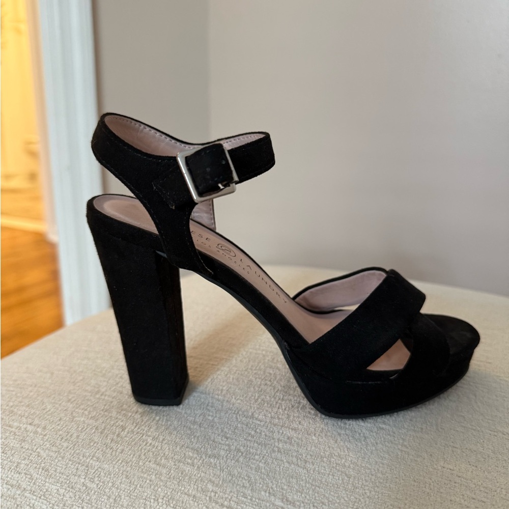 Chinese Laundry Black Suede Block Heel Sandals